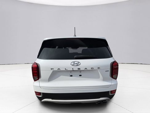 Used 2022 Hyundai Palisade SE image 11