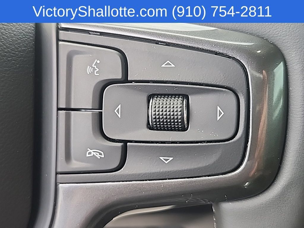 Used 2026 Chevrolet Silverado 2500 High Country w/ High Country Premium Package AWD/4WD image 16