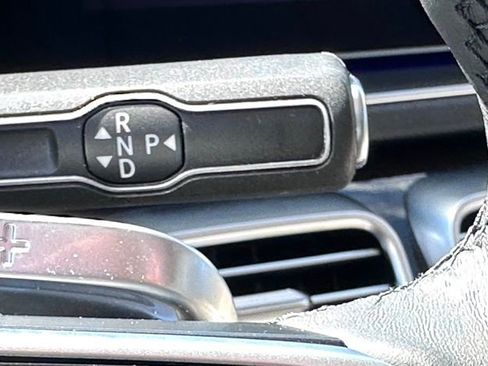 Certified 2025 Mercedes-Benz GLE 350 4MATIC image 17