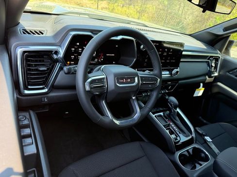 New 2026 GMC Canyon Elevation image 3