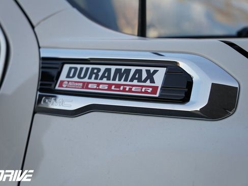 Used 2023 GMC Sierra 2500 SLE image 15