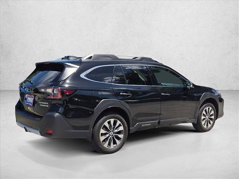Used 2024 Subaru Outback Touring XT AWD/4WD image 5