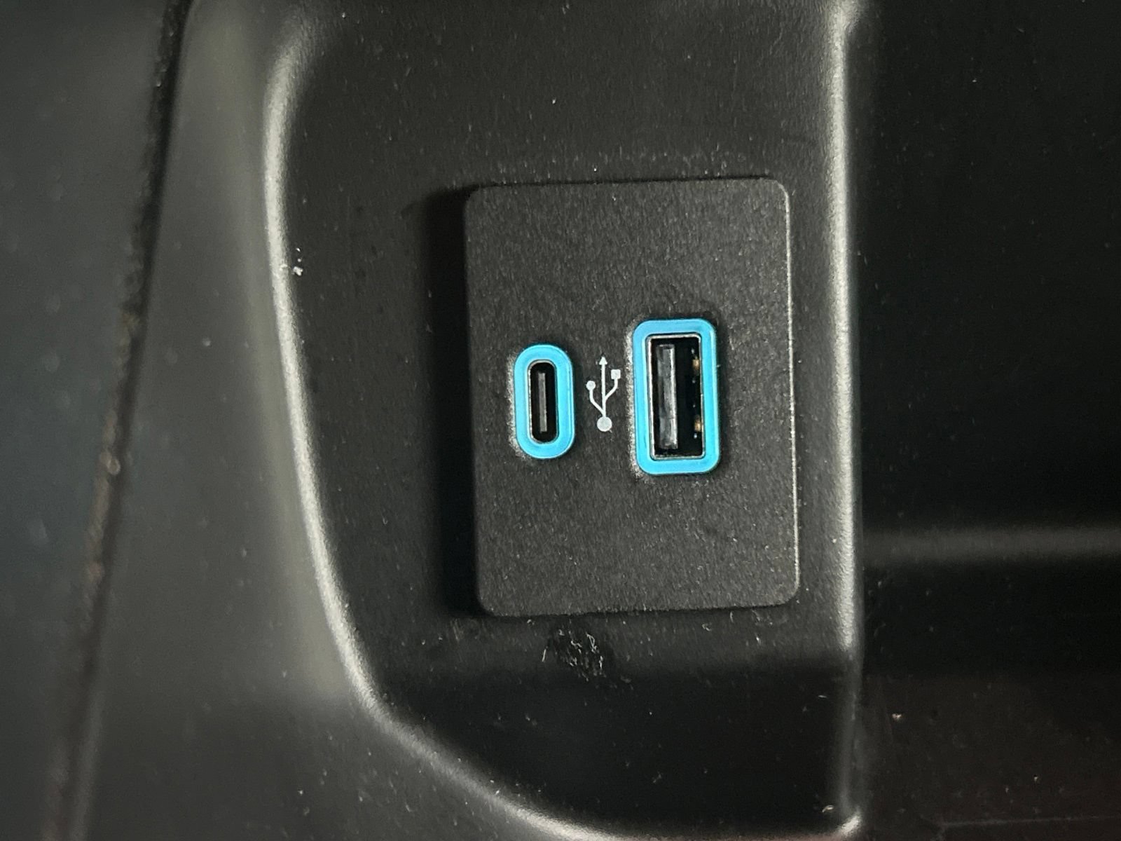 Used 2024 Ford F150 XLT w/ Mobile Office Package AWD/4WD image 23
