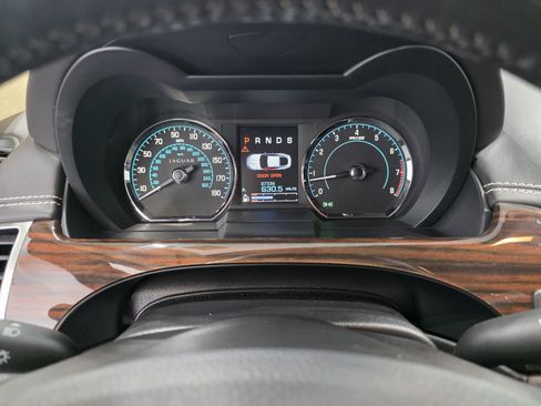 Used 2015 Jaguar XK Coupe image 12