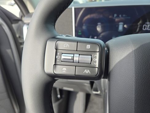 New 2026 Hyundai Santa Fe SE image 21