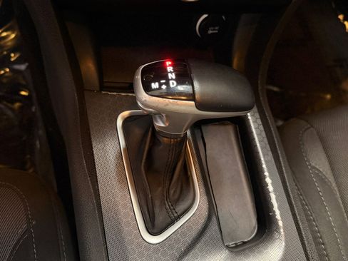 Used 2016 Dodge Charger SXT image 33