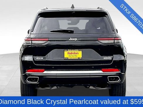 New 2025 Jeep Grand Cherokee Overland w/ Luxury Tech Group IV image 4