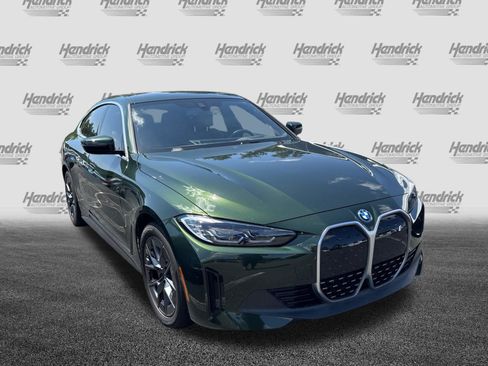Used 2022 BMW i4 eDrive40 w/ Premium Package RWD image 3