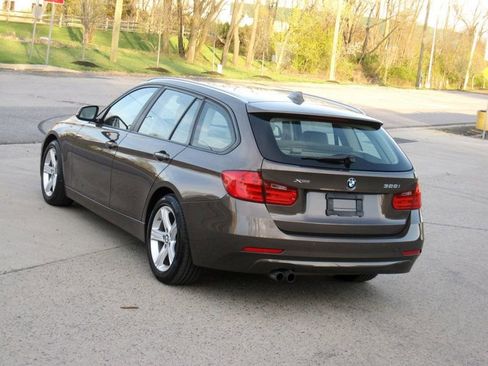 Used 2014 BMW 328i xDrive Wagon image 12