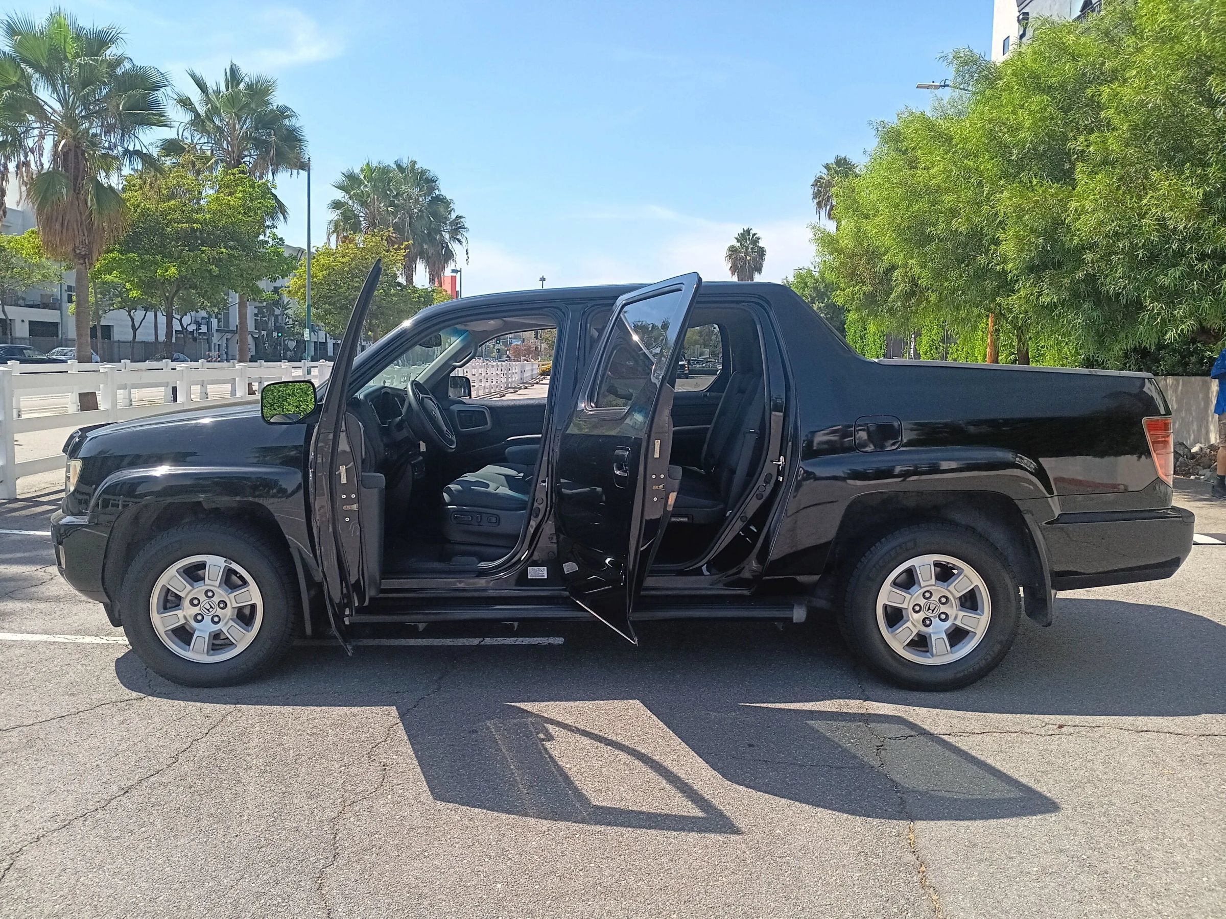 Used 2013 Honda Ridgeline RTS image 11