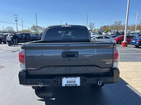 Used 2020 Toyota Tacoma TRD Sport image 17