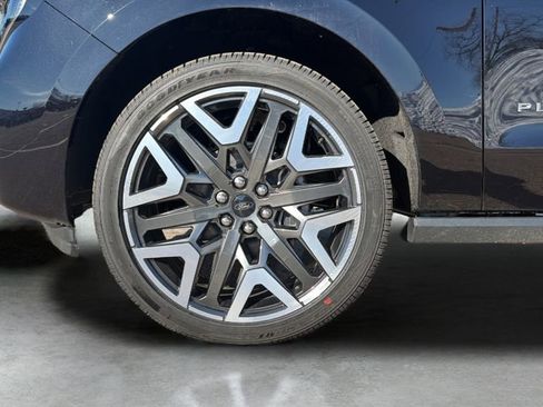 New 2026 Ford Expedition Platinum w/ Platinum Ultimate Package AWD/4WD image 46