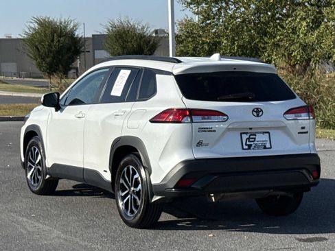 Used 2024 Toyota Corolla Cross Nightshade image 26