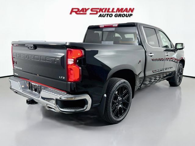 Used 2026 Chevrolet Silverado 1500 LTZ AWD/4WD image 7