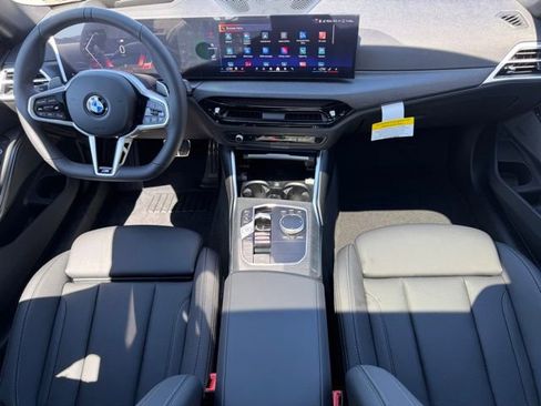 New 2026 BMW 330i xDrive Sedan w/ M Sport Package AWD/4WD image 18