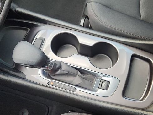 Used 2023 Chevrolet Malibu LS image 15