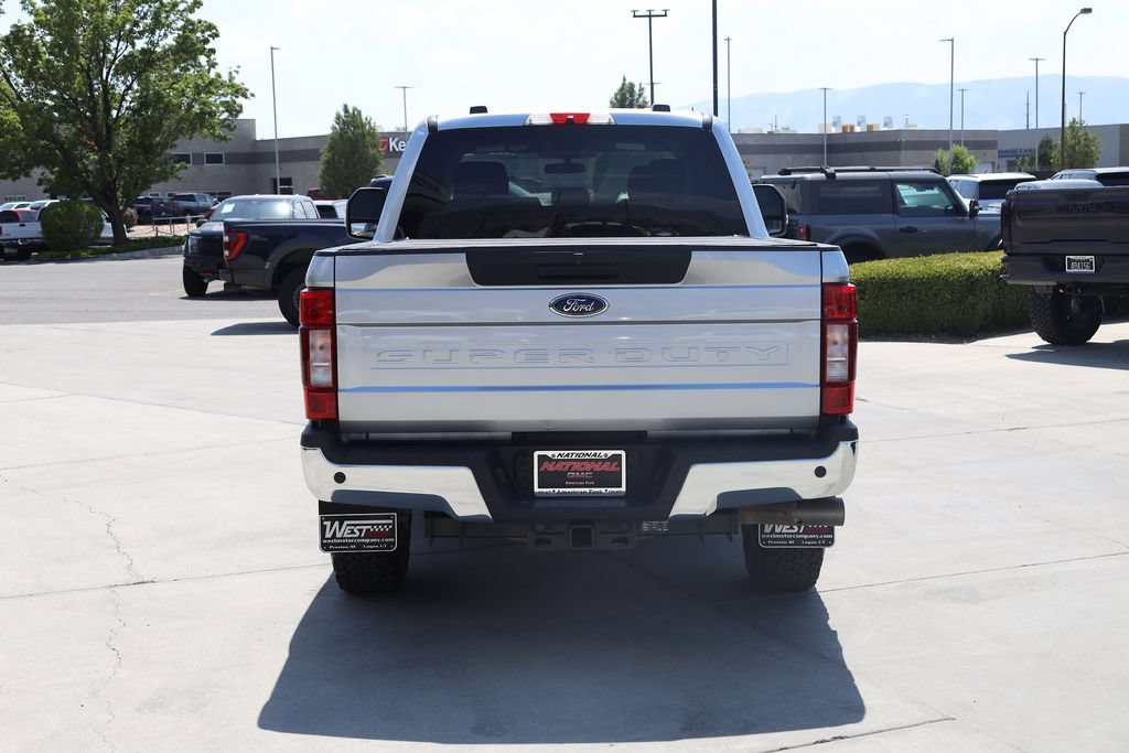 Used 2022 Ford F250 4x4 Crew Cab Super Duty image 5
