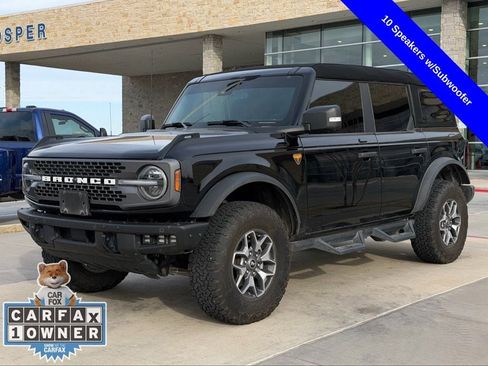 Used 2023 Ford Bronco Badlands image 10
