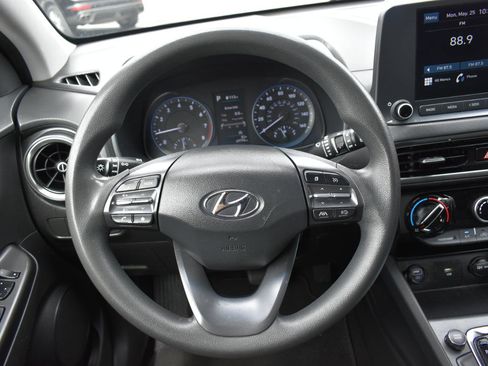 Used 2022 Hyundai Kona SEL w/ Cargo Package FWD image 12