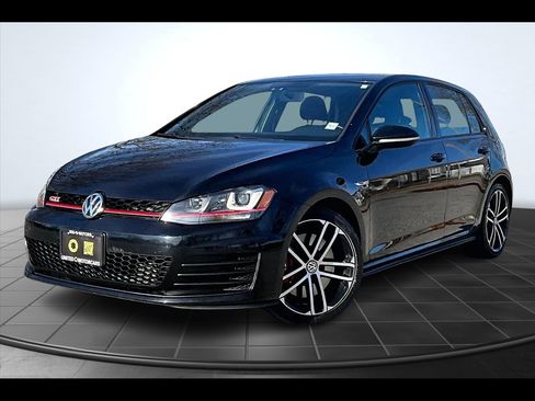 Used 2017 Volkswagen GTI S image 1