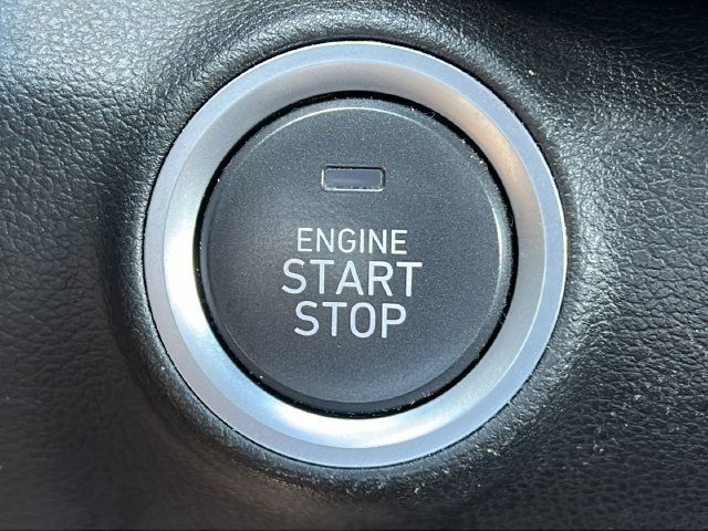 Certified 2023 Hyundai Kona SEL FWD image 31