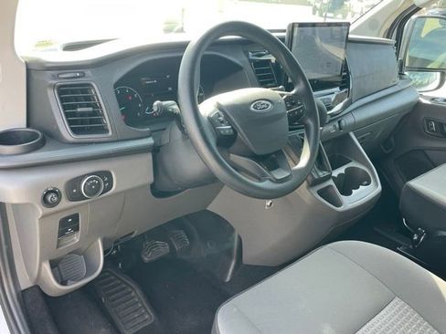 Used 2024 Ford Transit 350 XLT image 11