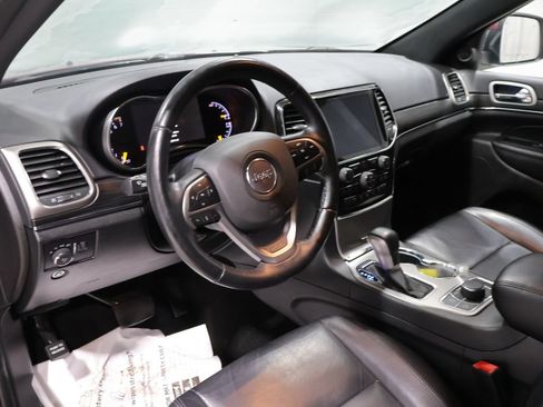 Certified 2022 Jeep Grand Cherokee Limited AWD/4WD image 17