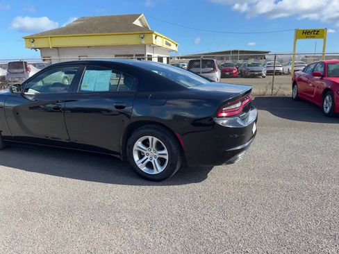 Used 2022 Dodge Charger SXT image 9
