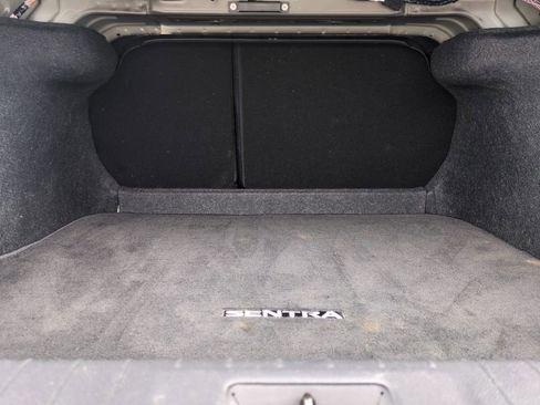 Used 2024 Nissan Sentra S FWD image 34