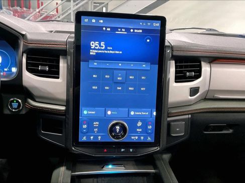 Used 2022 Ford Expedition Timberline w/ Equipment Group 501A AWD/4WD image 15