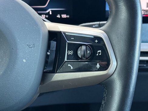 Used 2023 BMW iX xDrive50 w/ Sport Package image 28