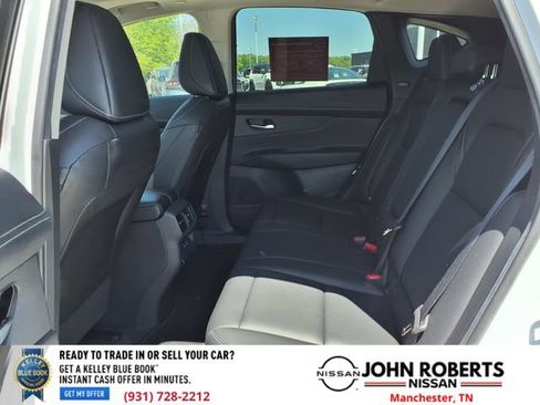 Certified 2025 Nissan Murano SL AWD/4WD image 9