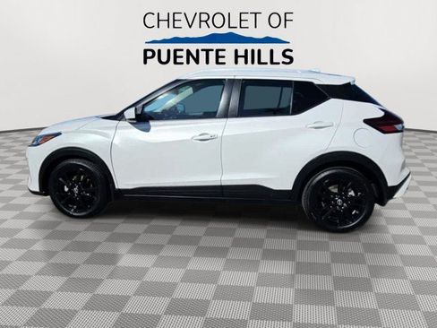 Used 2024 Nissan Kicks SV FWD image 5