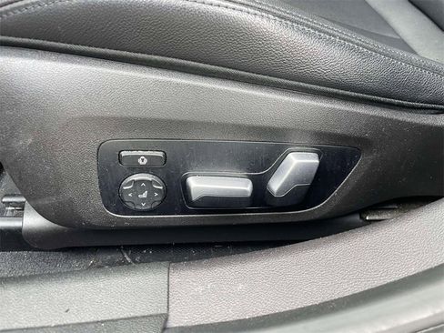 Used 2021 BMW M340i xDrive w/ Driving Assistance Package image 18