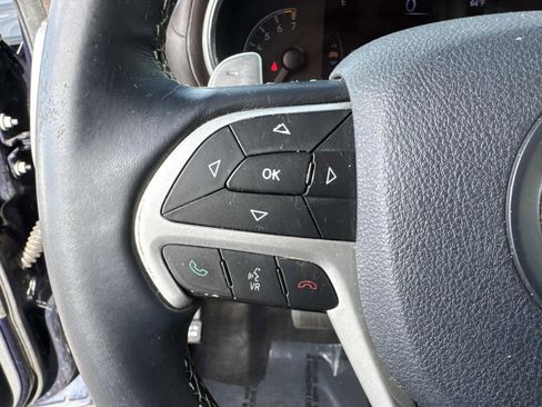 Used 2016 Jeep Grand Cherokee Overland image 32