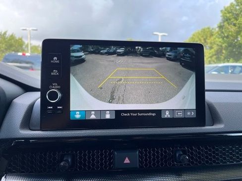 Used 2024 Honda CR-V EX-L image 8