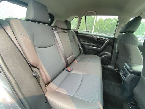 Used 2025 Toyota RAV4 LE AWD/4WD image 24