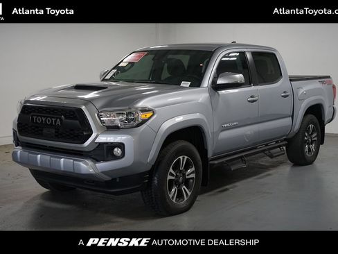 Used 2019 Toyota Tacoma TRD Sport AWD/4WD image 1