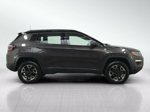 Used 2018 Jeep Compass Trailhawk w/ Leather Interior Group AWD/4WD image 6