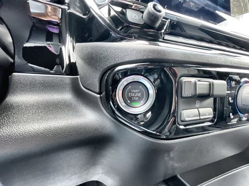 New 2025 Chevrolet Silverado 1500 ZR2 w/ Technology Package image 17