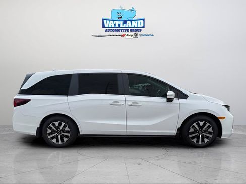 New 2026 Honda Odyssey EX-L image 6