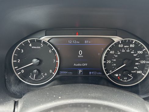 Used 2025 Nissan Altima 2.5 SV FWD image 22