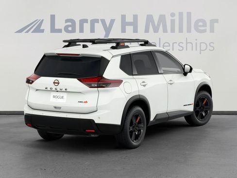 New 2026 Nissan Rogue SV AWD/4WD image 5