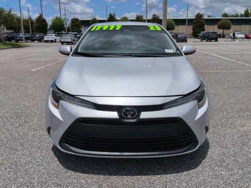 Used 2023 Toyota Corolla LE w/ LE Premium Package FWD image 9