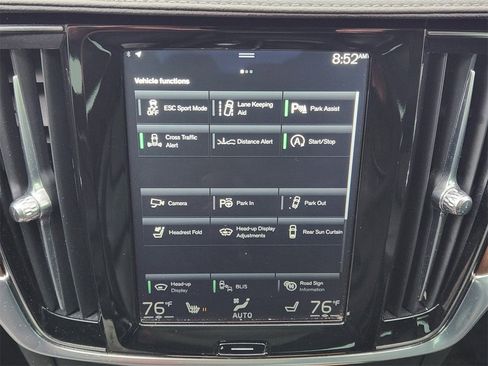 Used 2018 Volvo S90 T6 Inscription w/ Convenience Package image 16