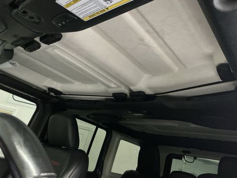 Used 2021 Jeep Wrangler Unlimited Rubicon w/ Steel Bumper Group image 32