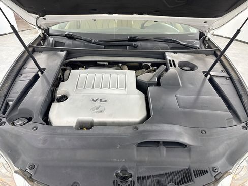 Used 2010 Lexus ES 350 w/ Preferred Accessory Package FWD image 27