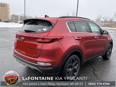 Certified 2020 Kia Sportage S w/ S Sunroof Package image 12