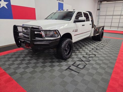Used 2013 RAM 3500 Tradesman w/ Chrome Appearance Group image 3