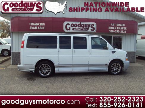 Used 2012 GMC Savana 1500 AWD image 1